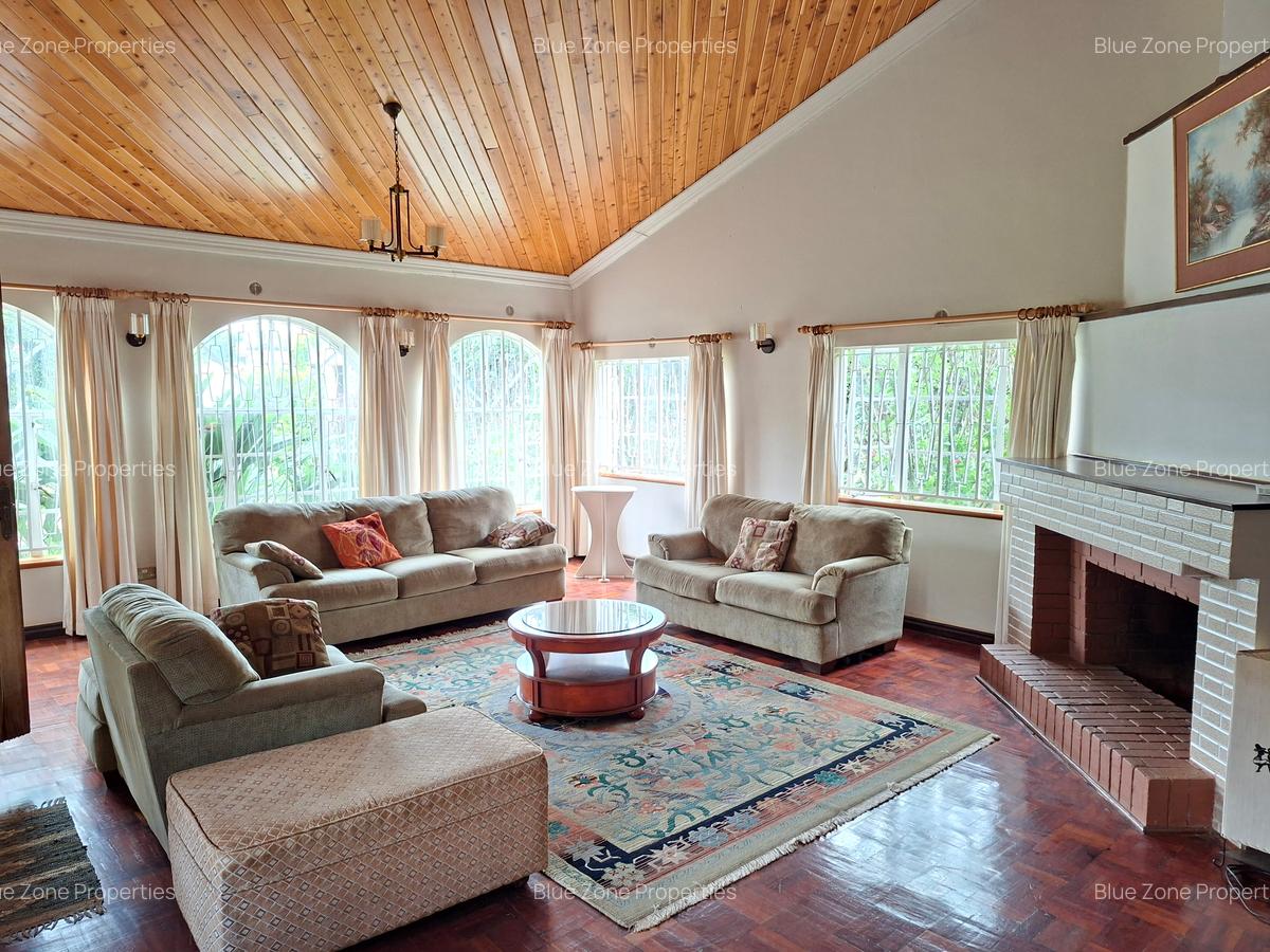 3 Bed Townhouse with En Suite at Off Duom Palm Street - 5