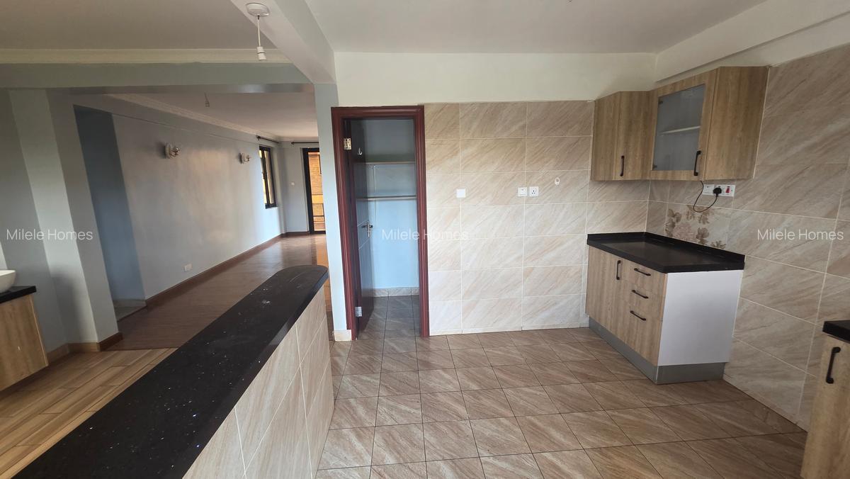 Serviced 3 Bed Apartment with En Suite in Thindigua - 6