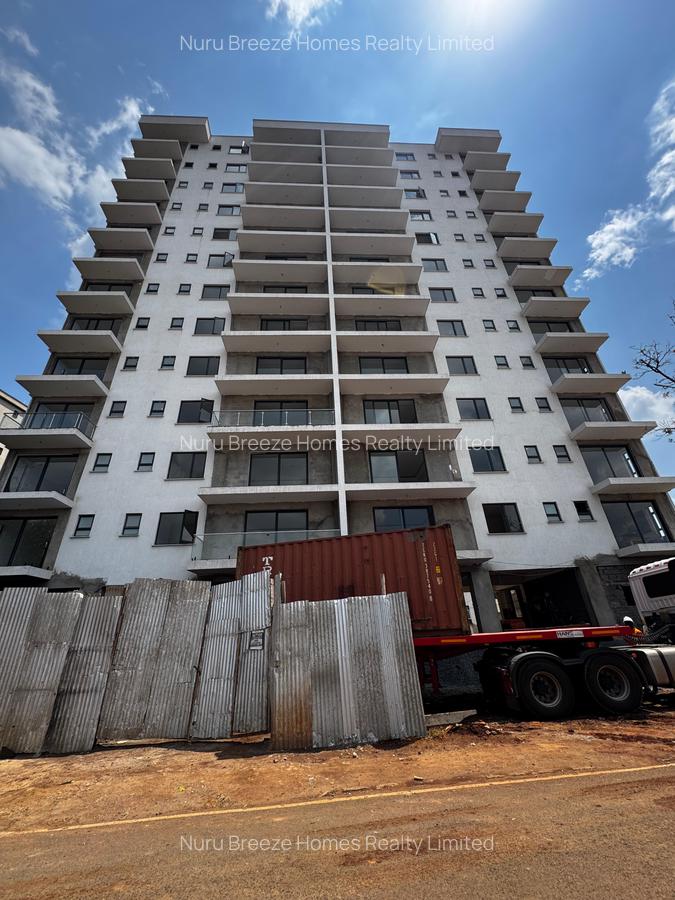 2 Bed Apartment with En Suite in Brookside - 6