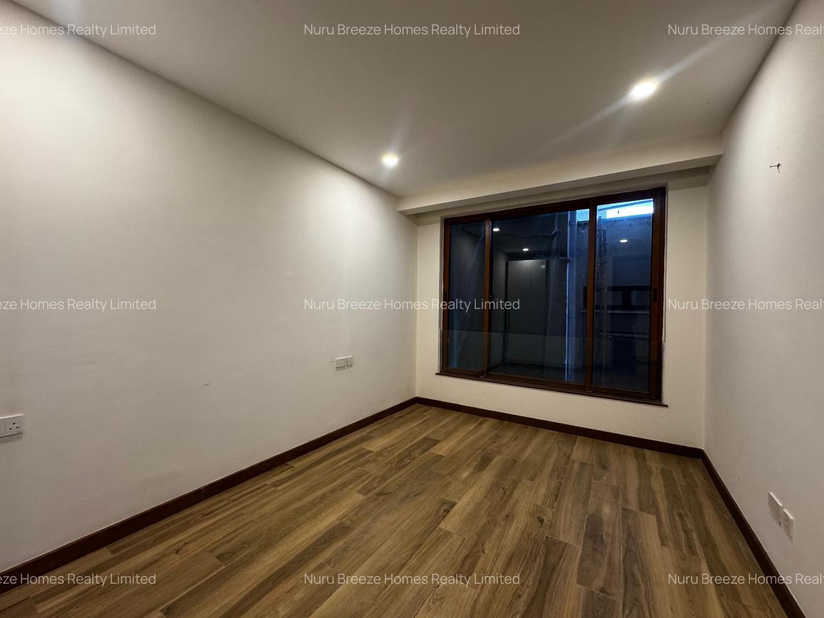 3 Bed Apartment with En Suite in Westlands Area - 5