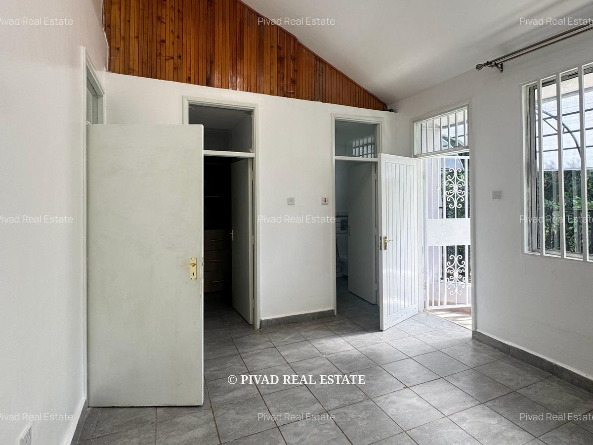 5 Bed House with Garden in Nyari - 7