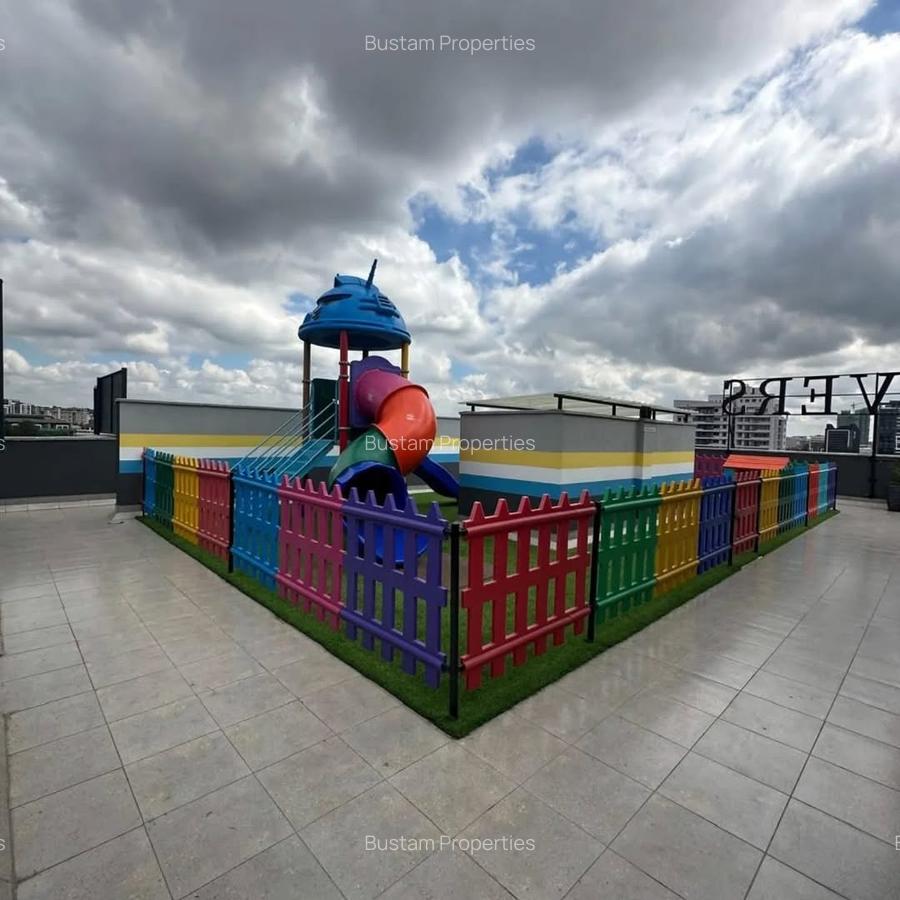 2 Bed Apartment with En Suite in Riverside - 11