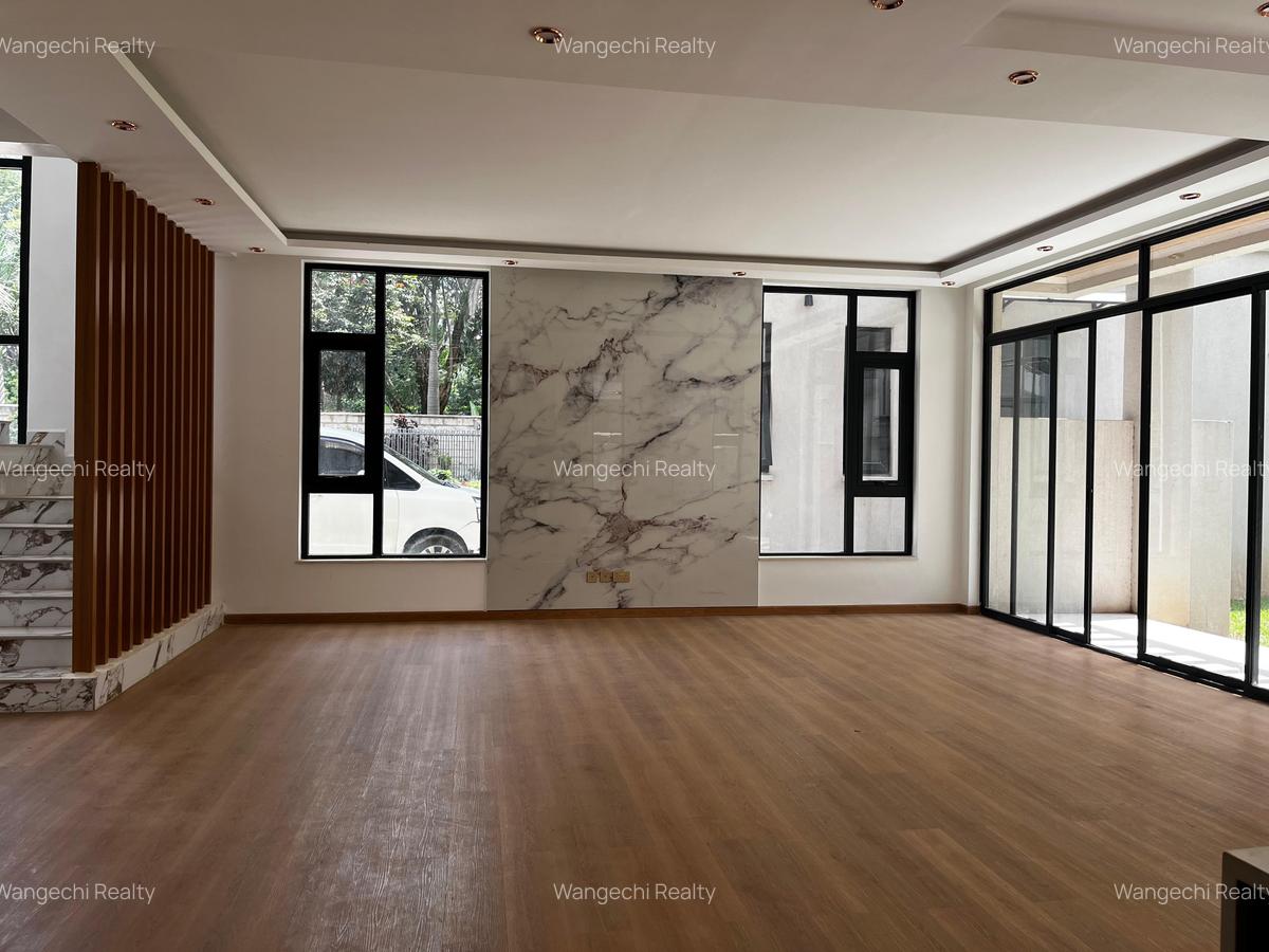 5 Bed Apartment with En Suite in Lavington - 4
