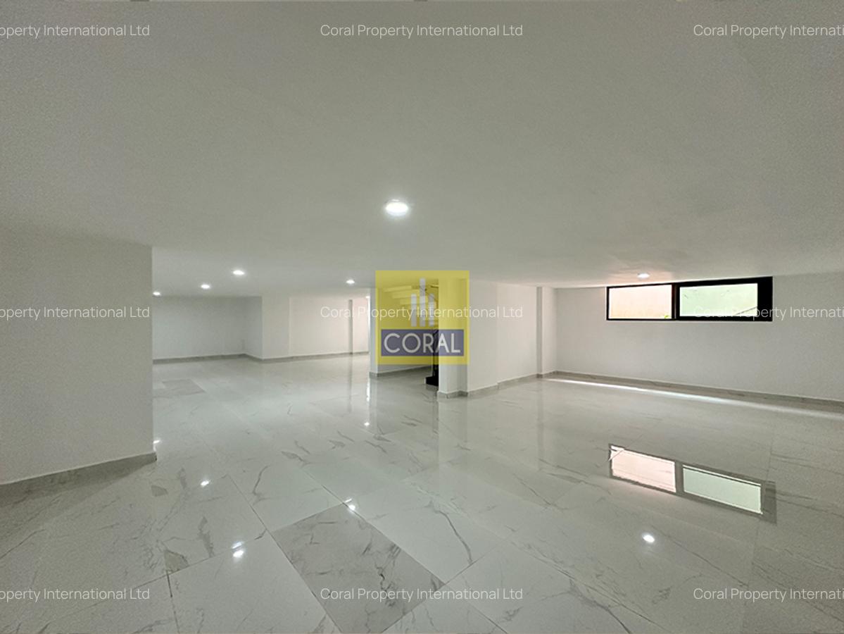 5 Bed Villa in Lavington - 9