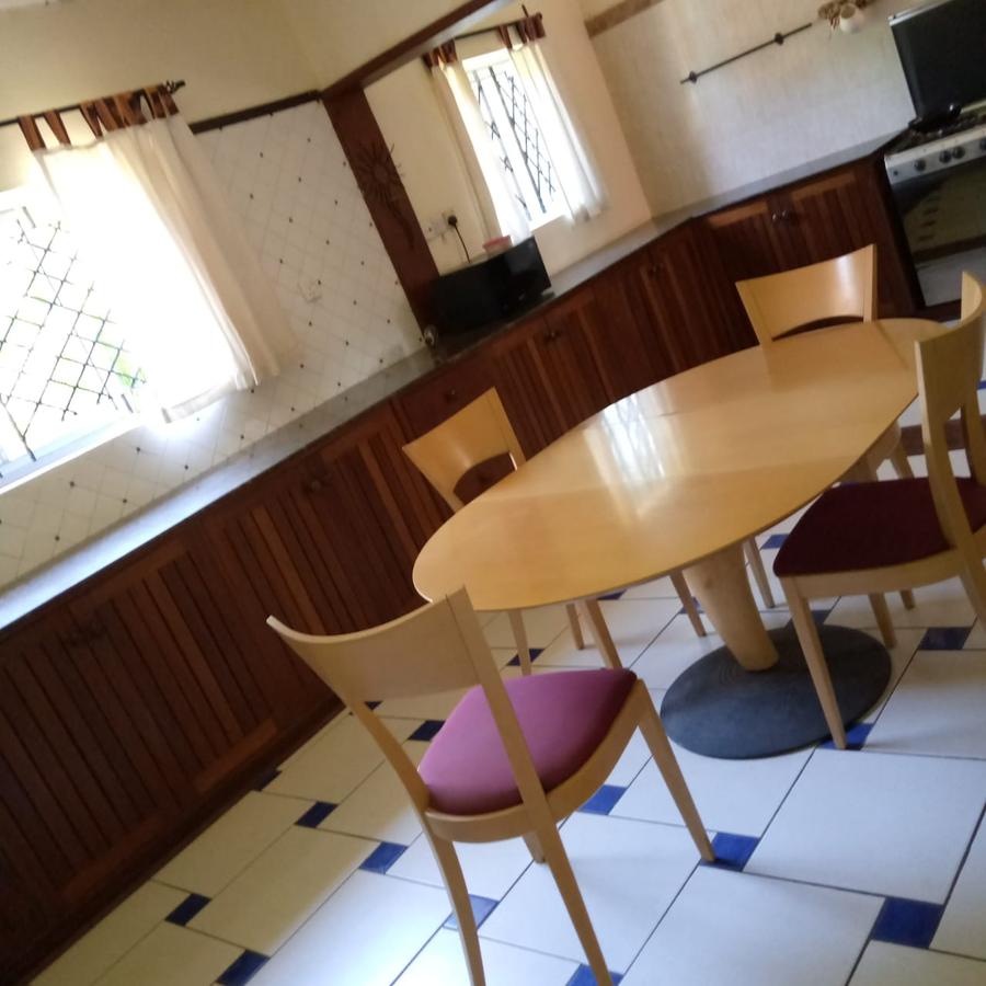 3 Bed Villa with En Suite at Bokoboko - 7