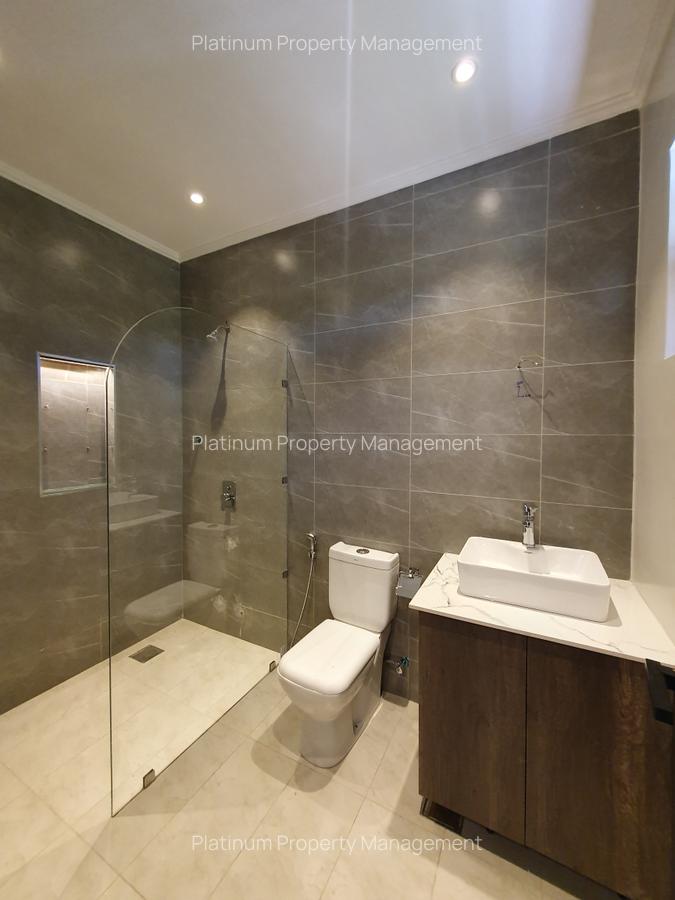 3 Bed House with En Suite at United Nations Avenue - 17