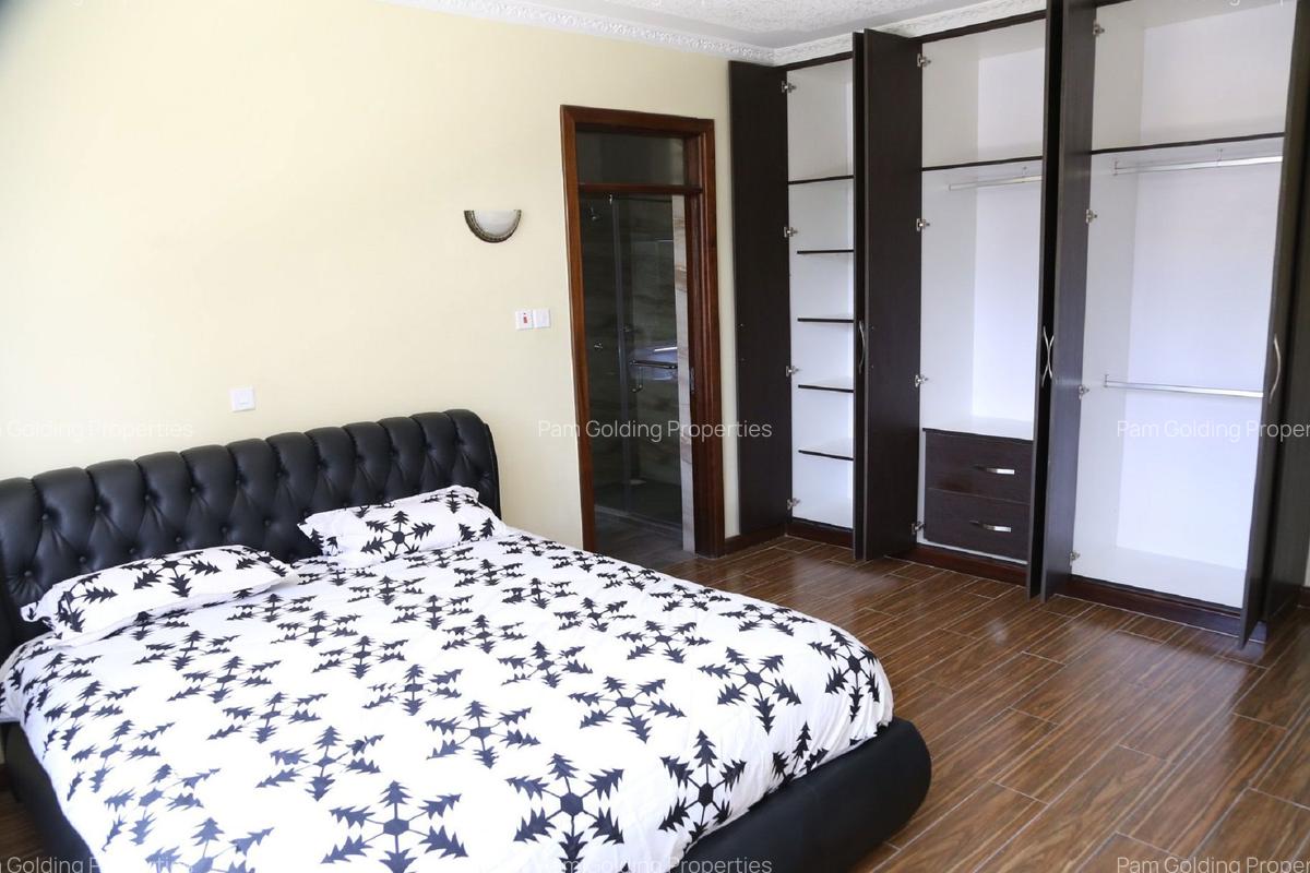 3 Bed Apartment with En Suite in Syokimau - 15