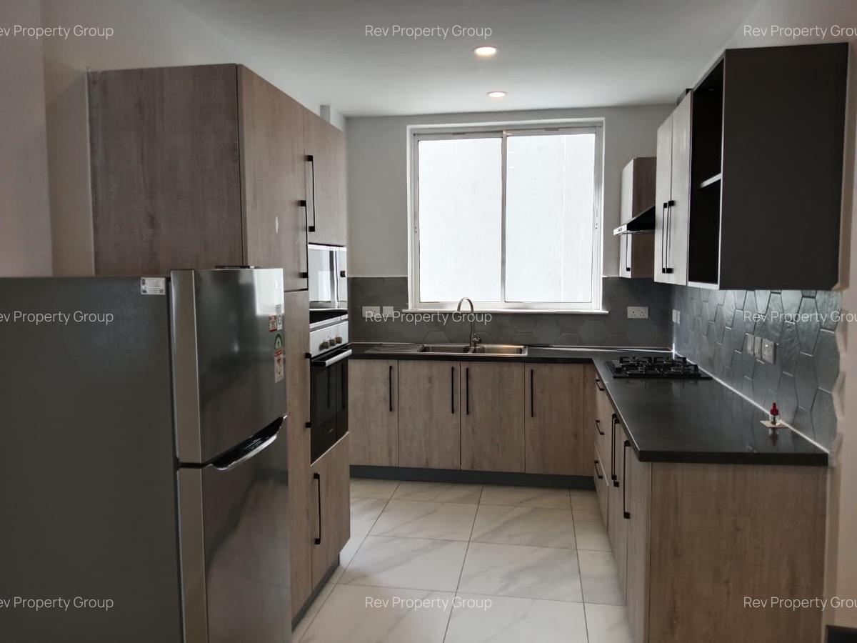 Serviced 2 Bed Apartment with En Suite in Westlands Area - 7
