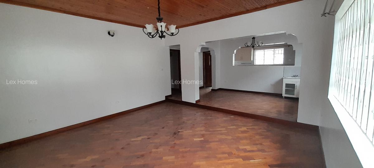 4 Bed House with En Suite at Merisho Road - 8