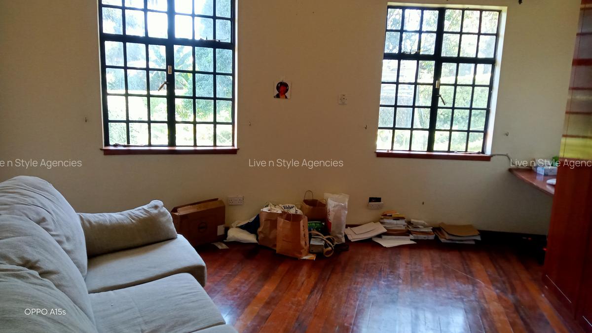 4 Bed House with En Suite in Runda - 3