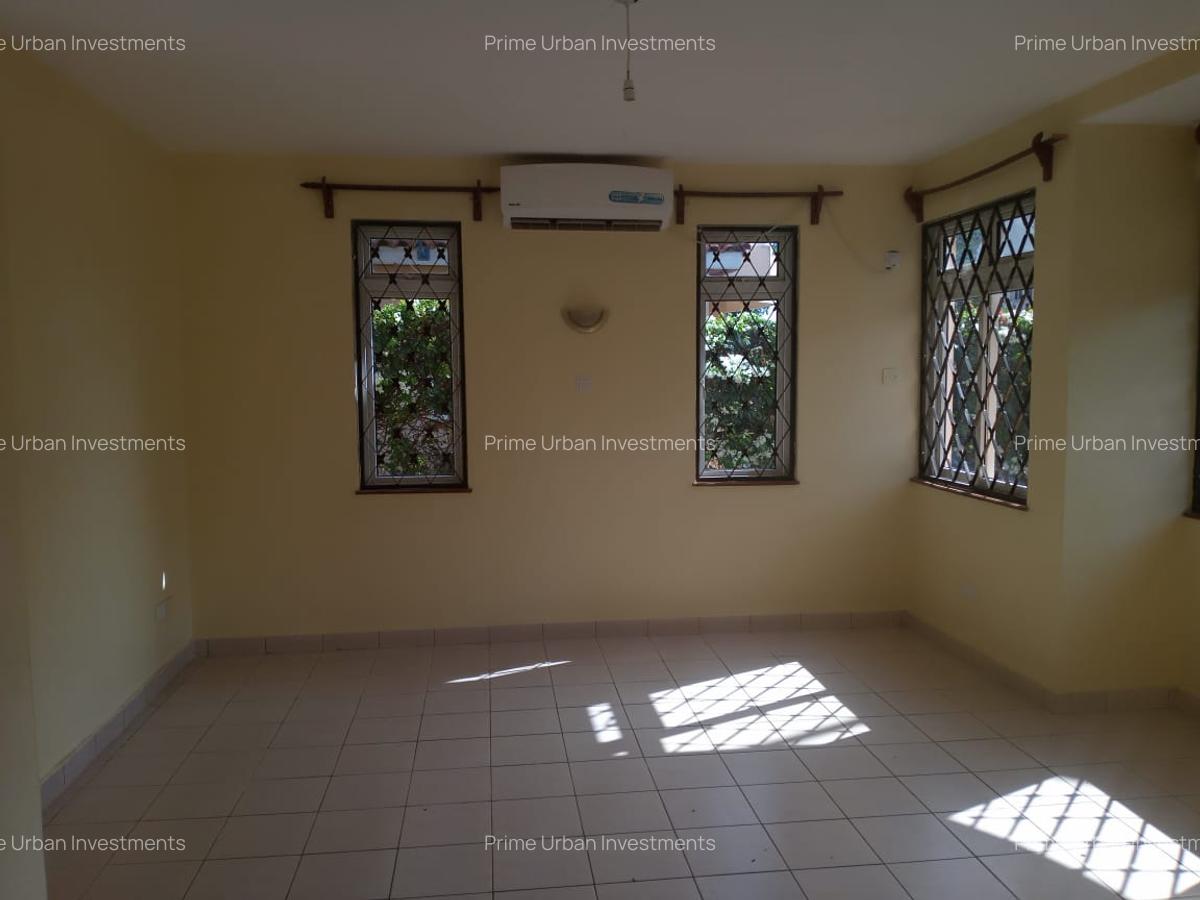 4 Bed Townhouse with En Suite in Mtwapa - 9