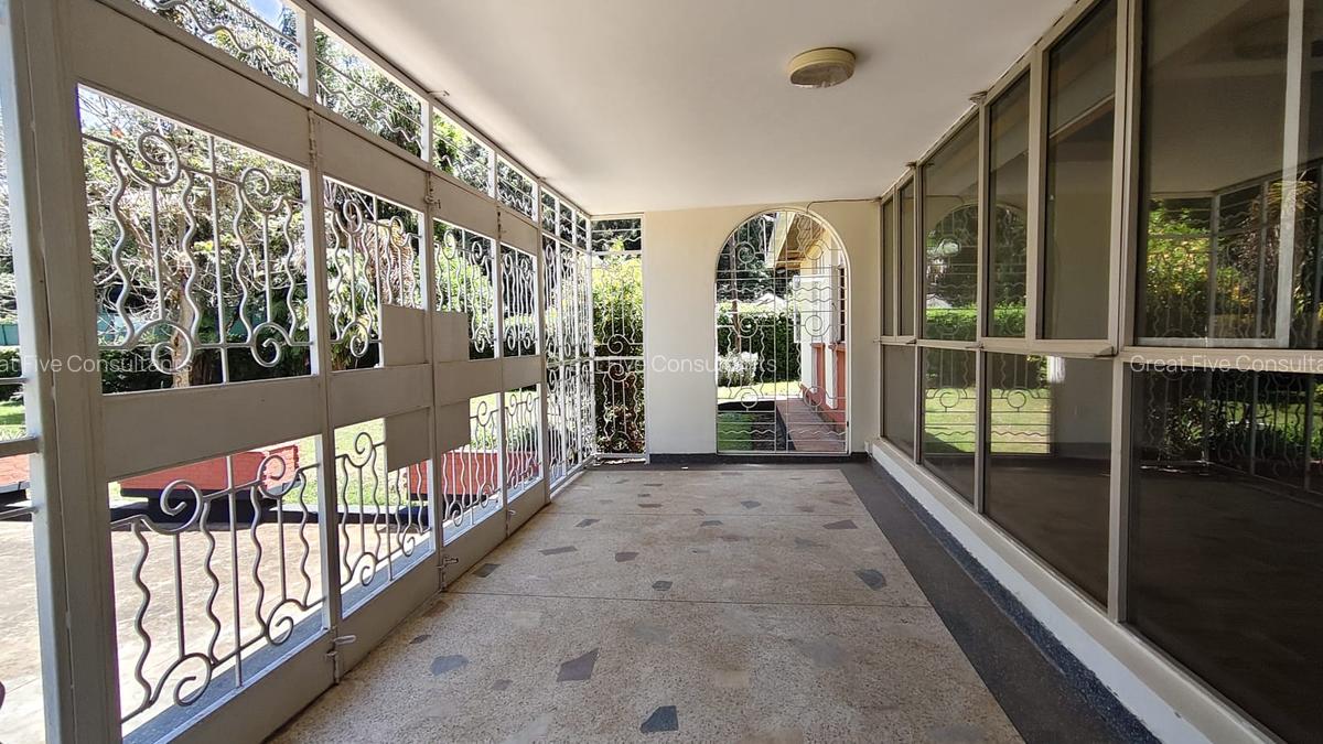4 Bed House with En Suite in Thigiri - 5