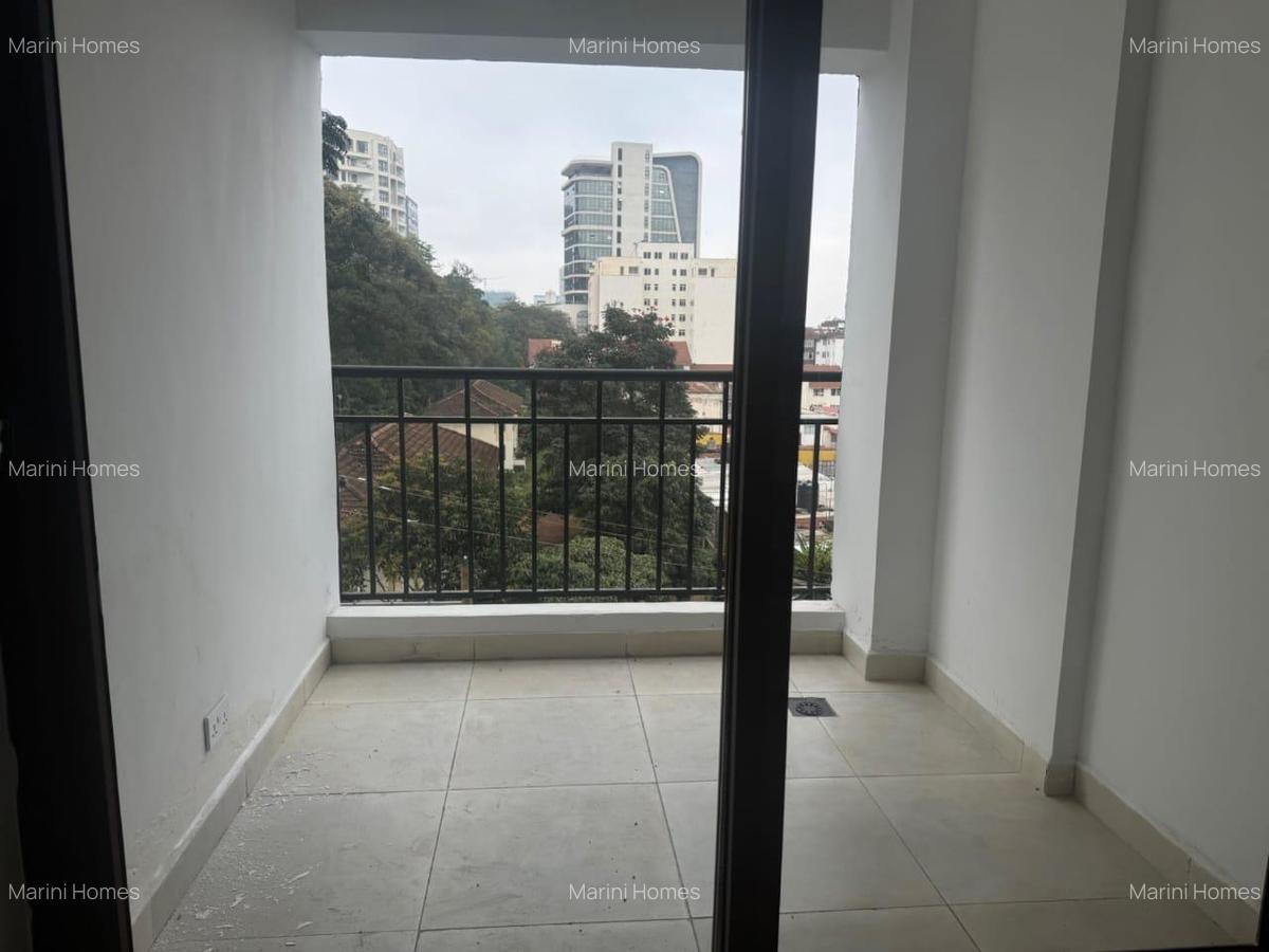 3 Bed Apartment with En Suite in Westlands Area - 5