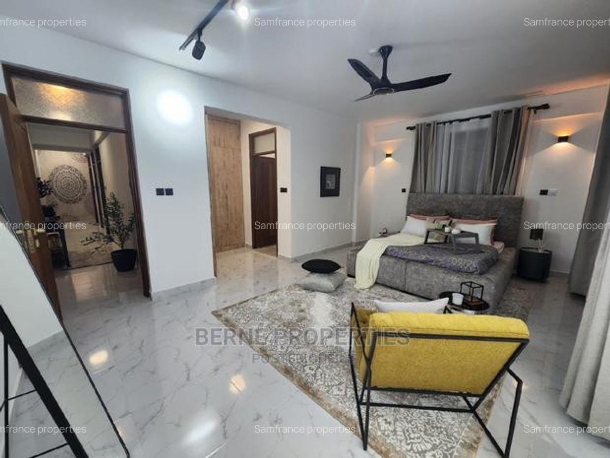 Serviced 3 Bed Apartment with En Suite at Off Links Road - 12