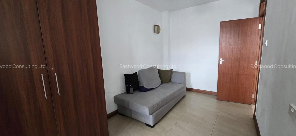 4 Bed Apartment with En Suite at 6Th Parklands - 20