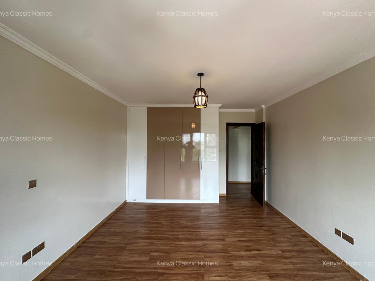 4 Bed Apartment with En Suite at Kilimani - 18