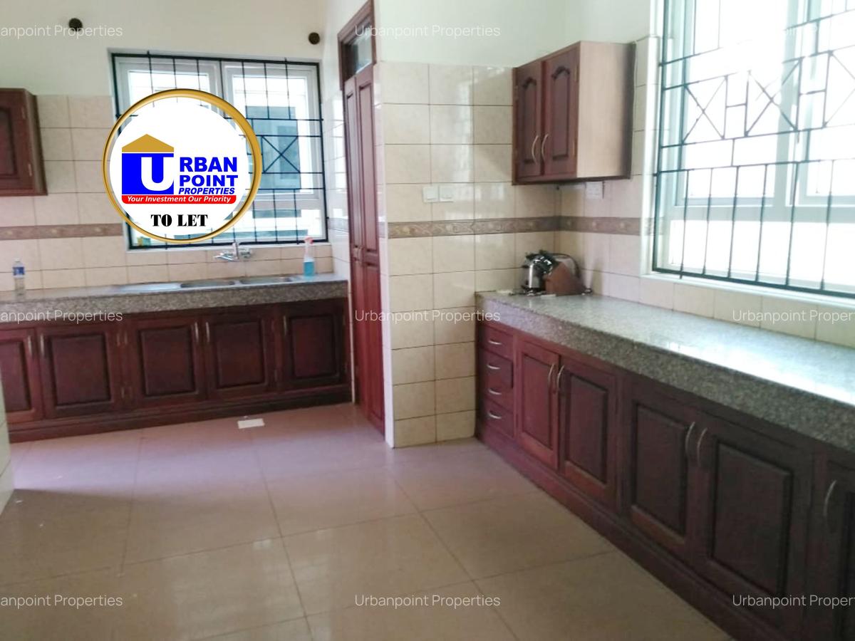 5 Bed Villa with En Suite in Nyali Area - 6