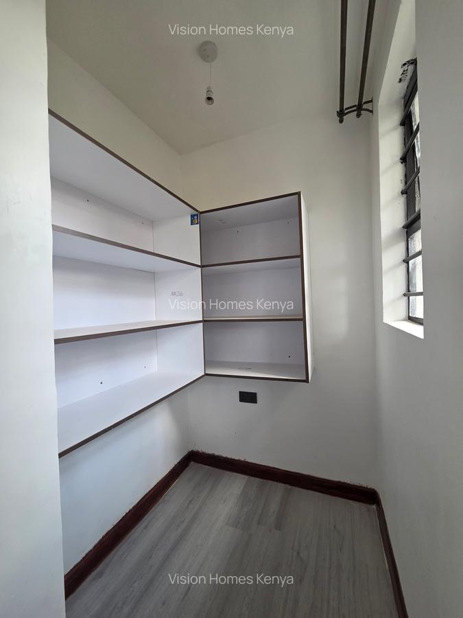 4 Bed Townhouse with En Suite in Ngong - 4