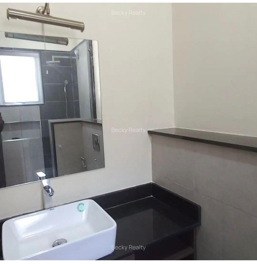 5 Bed House with En Suite at Ndoto Road - 5