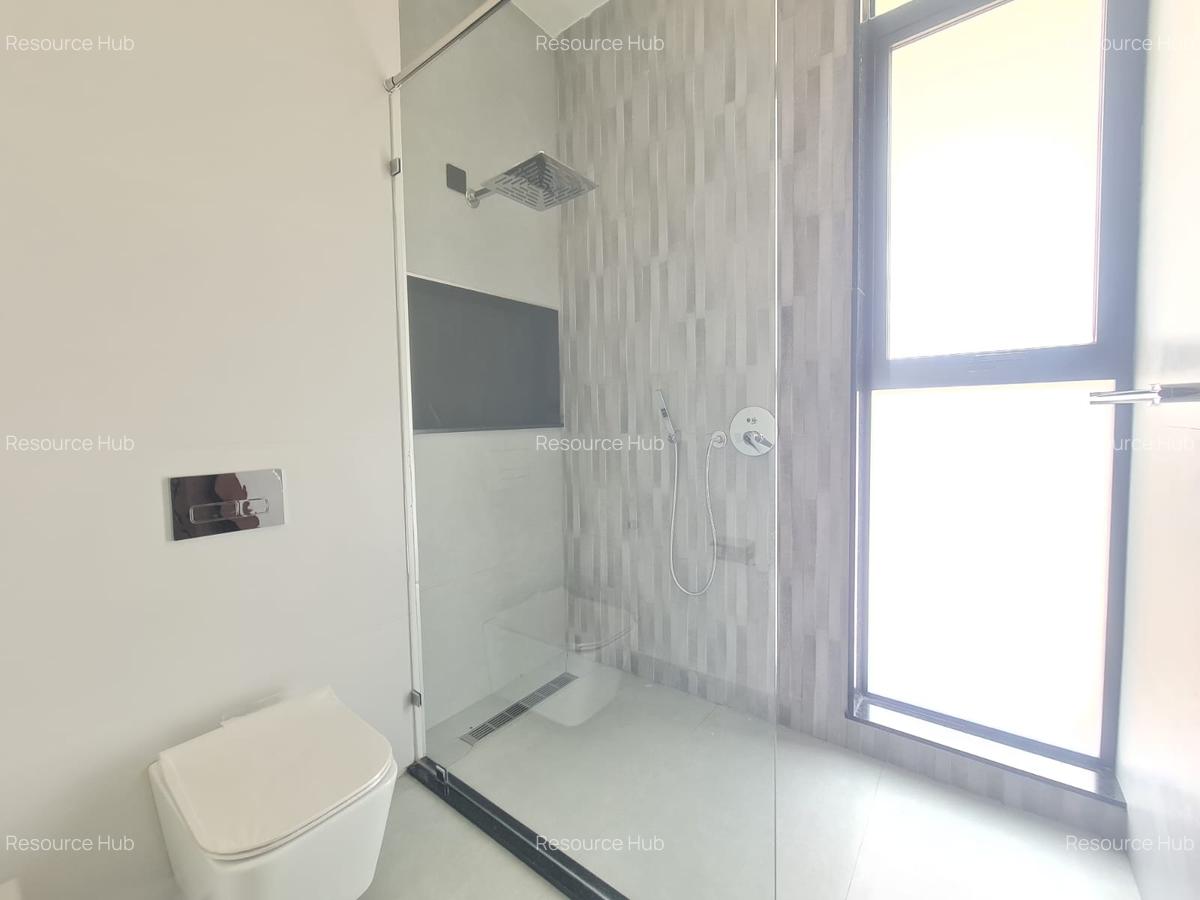 5 Bed House with En Suite at Nyari - 8
