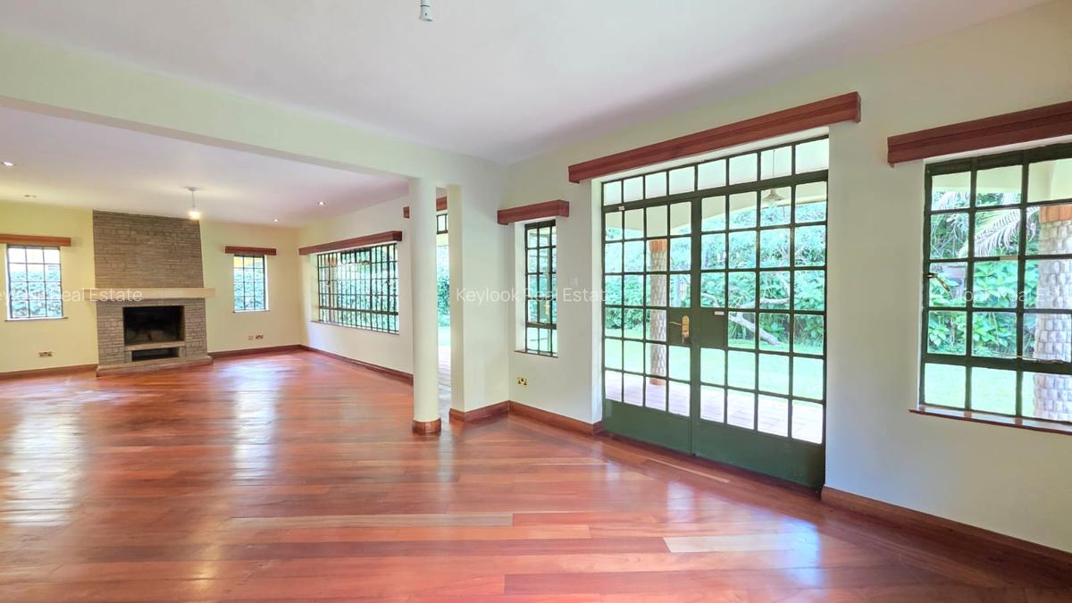 4 Bed Townhouse with En Suite at Lavington Green - 5