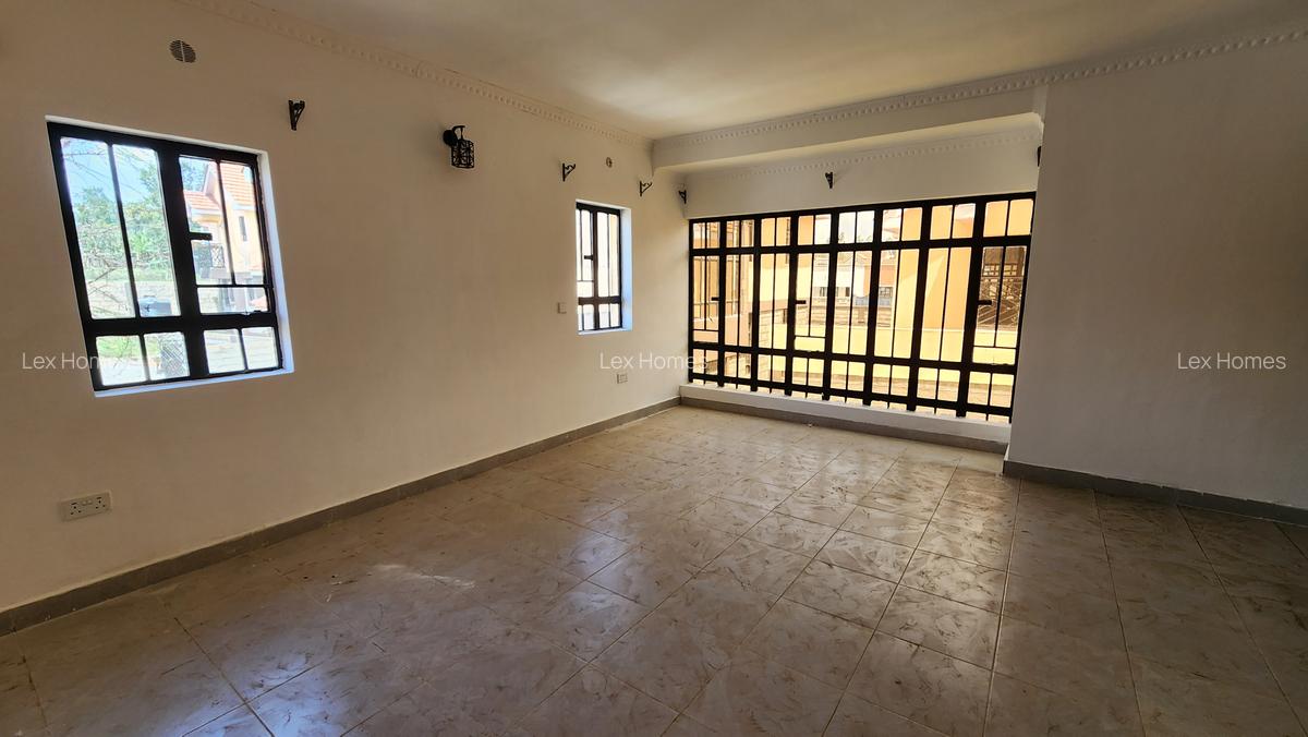 4 Bed House with En Suite at Rimpa - 17