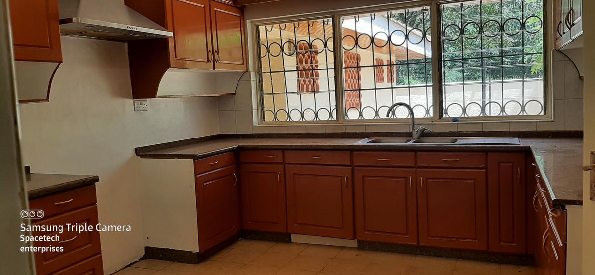 4 Bed House with Staff Quarters in Runda - 8