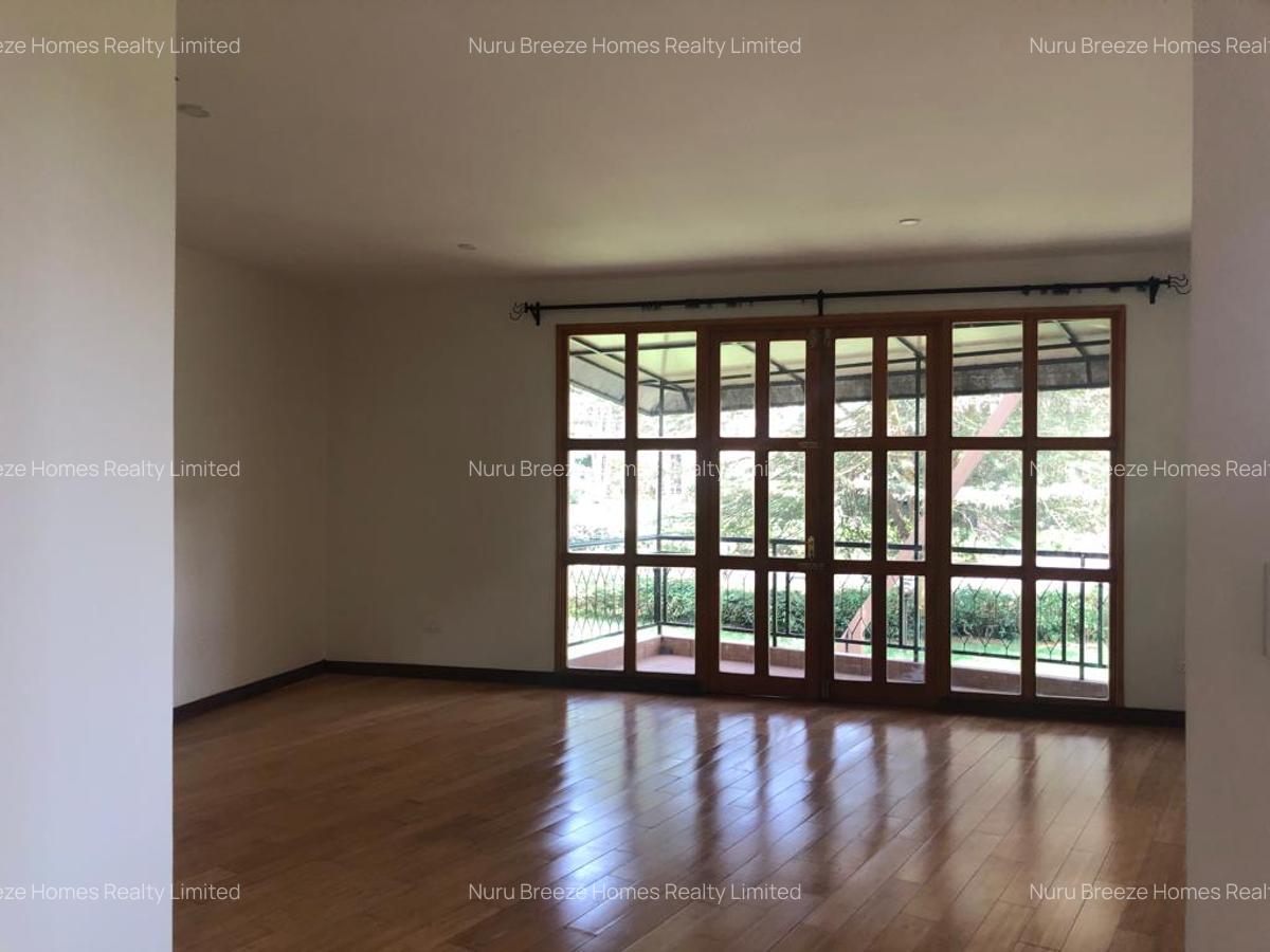 5 Bed Townhouse with En Suite in Karen - 17