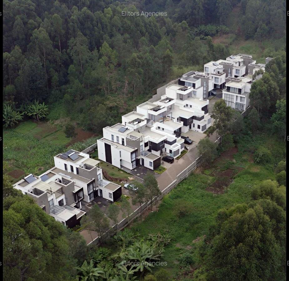 4 Bed Townhouse with En Suite at Kirawa Road - 13