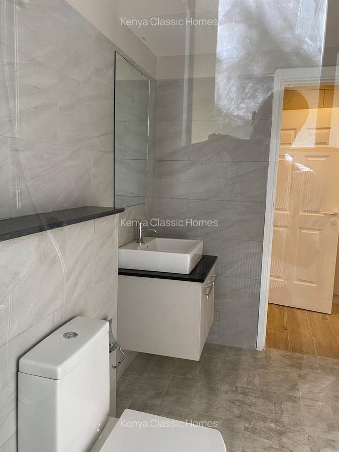 3 Bed Apartment with En Suite at Lavington - 14