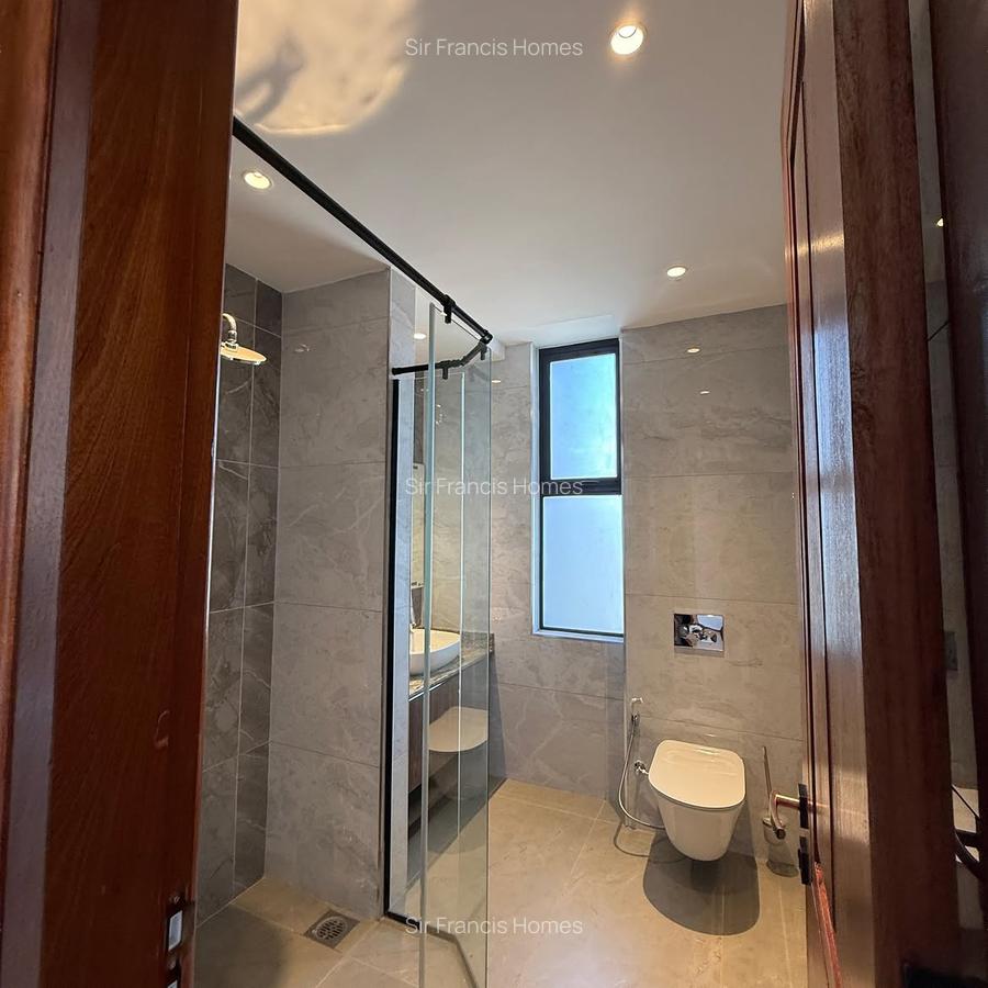 Serviced 3 Bed Apartment with En Suite in Riverside - 2
