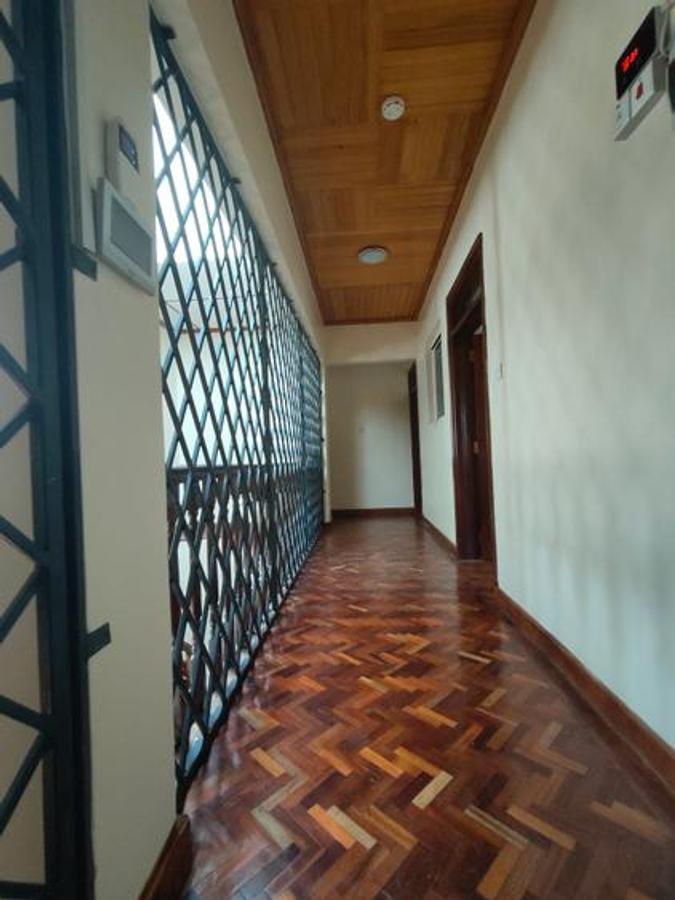 4 Bed Townhouse with En Suite at Runda - 7