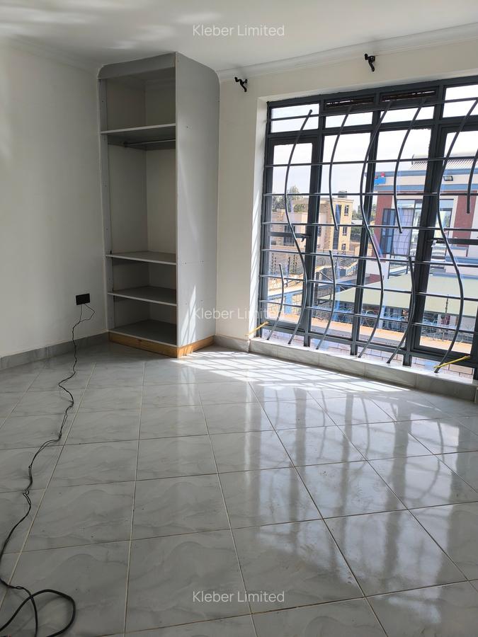 4 Bed House with En Suite in Ruiru - 16