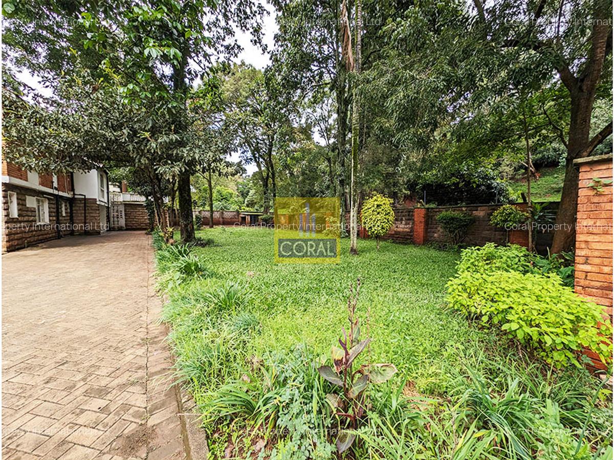 Commercial Property in Kyuna - 4