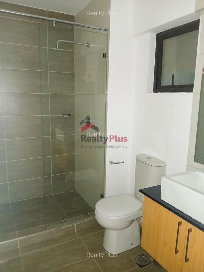 3 Bed Apartment with En Suite in Kilimani - 5