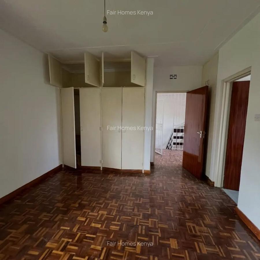 4 Bed Townhouse with En Suite at James Gichuru - 5