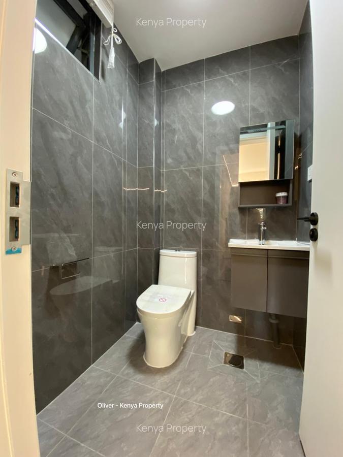 1 Bed Apartment with Swimming Pool at Wood Avenue - 18