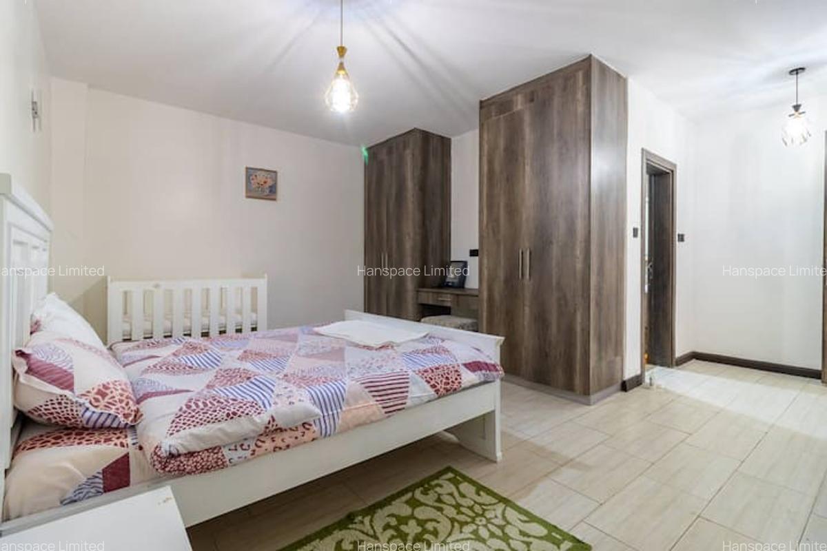 3 Bed Apartment with En Suite in Kilimani - 10