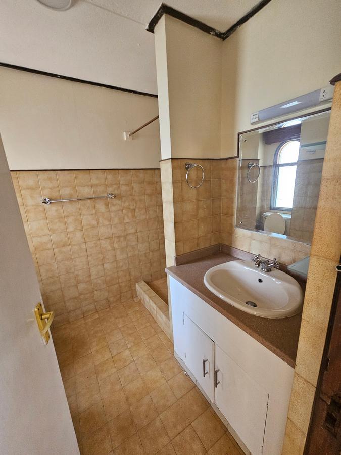 4 Bed Townhouse with En Suite at Kileleshwa - 8