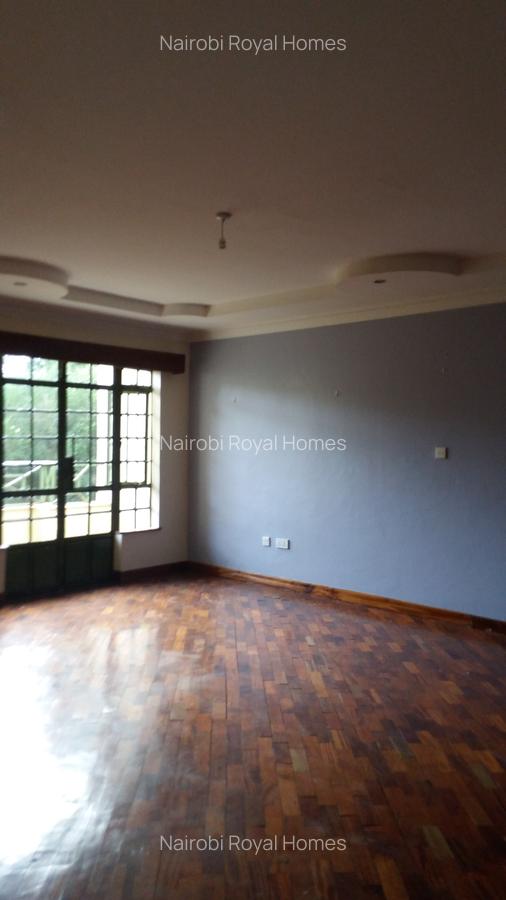 4 Bed Townhouse with En Suite at Lavington Green - 17