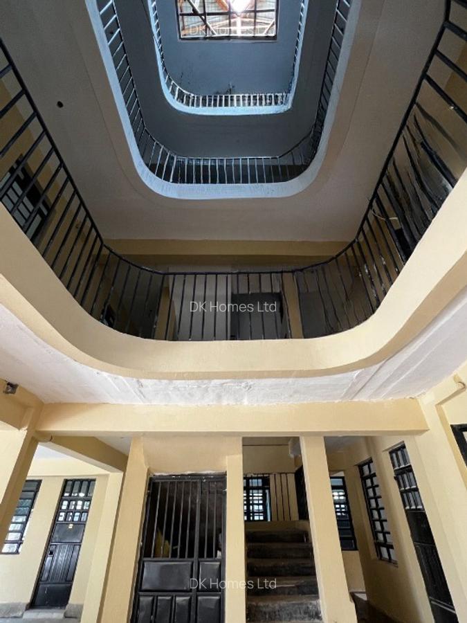 Studio Apartment with En Suite at Kirigiti Near International Stadium - 14