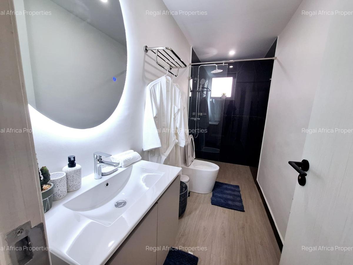 Serviced 2 Bed Apartment with En Suite in Kilimani - 6