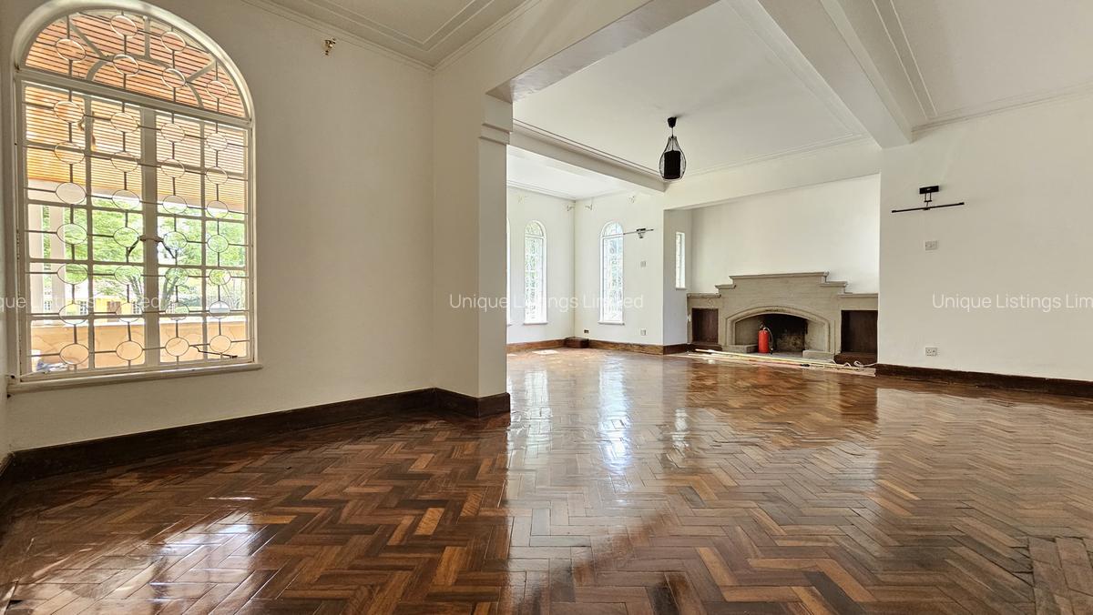 4 Bed Townhouse with Garden in Karen - 5
