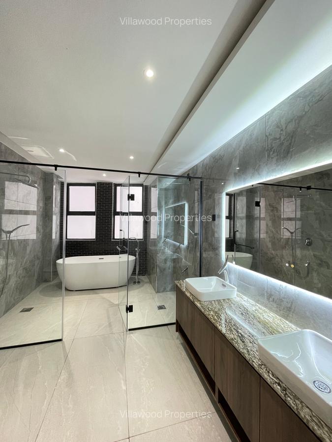 Serviced 4 Bed Apartment with En Suite in Riverside - 12