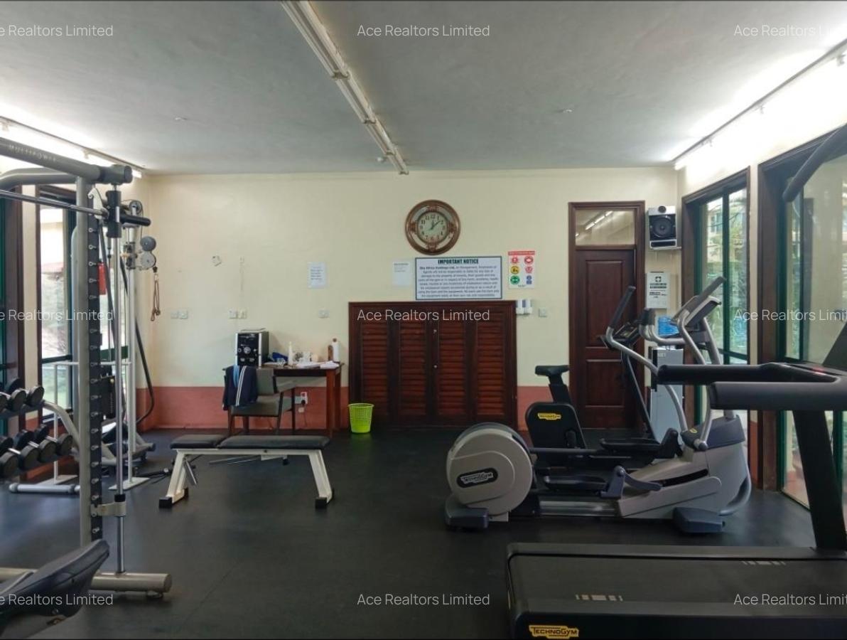 3 Bed Townhouse with En Suite at Off Brookside Drive - 17