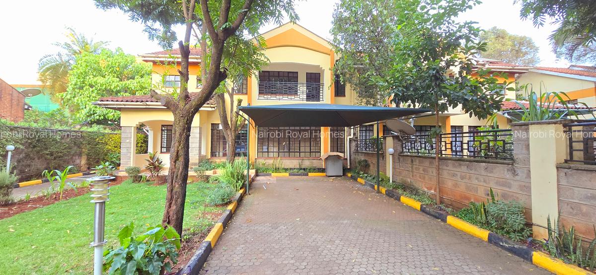 4 Bed Townhouse with En Suite at Off Convent Drive - 2