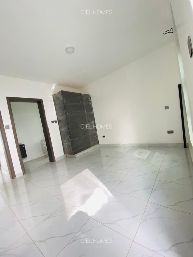 5 Bed Villa with En Suite at Kwa Kairu - 9