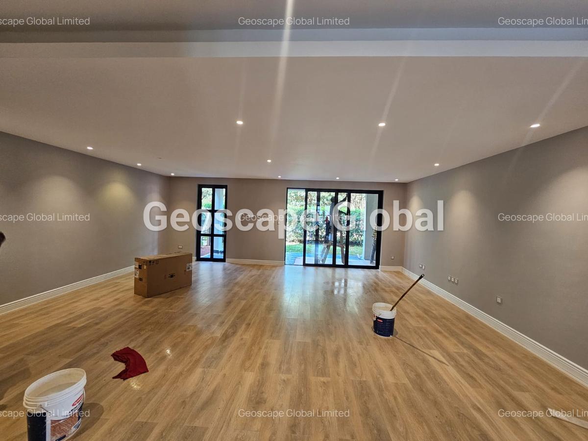 3 Bed Apartment with En Suite in Runda - 11