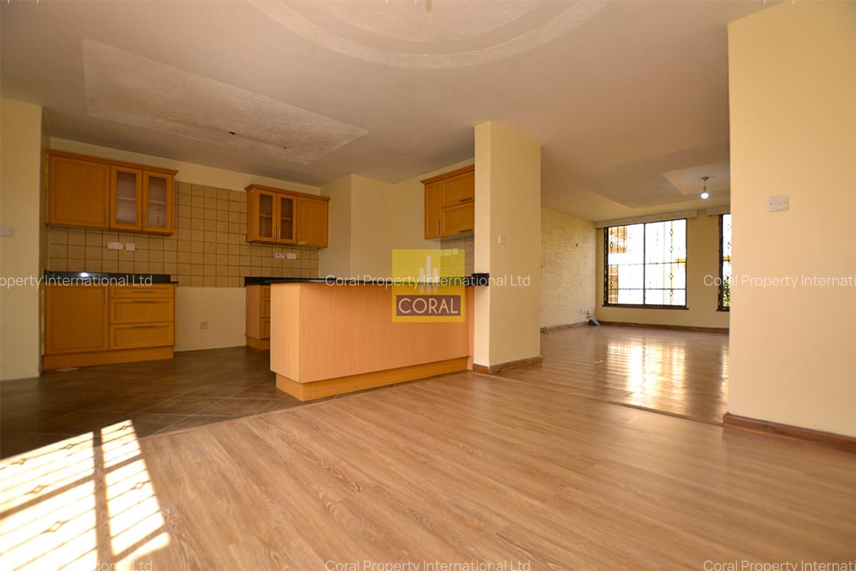 3 Bed Apartment with Lift in Kilimani - 4