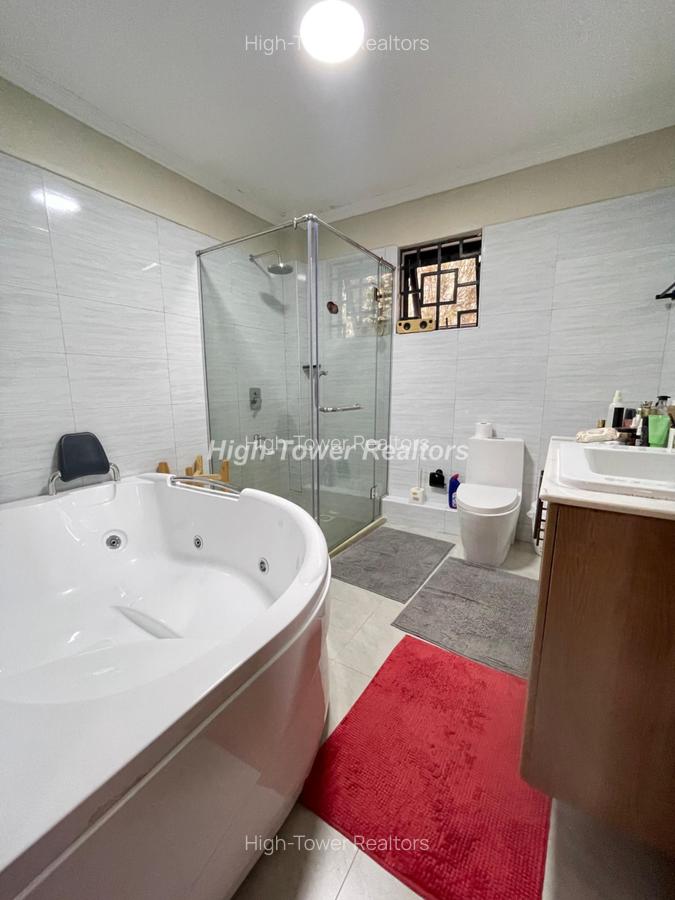 5 Bed House with En Suite at Kerarapon Drive - 14